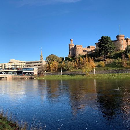 Crown Aros Beag, Ultra City Central 2 Bedroom Apartment With Free Parking Onsite Inverness Exterior foto